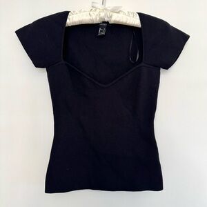 Sweetheart Neck Ribbed Top